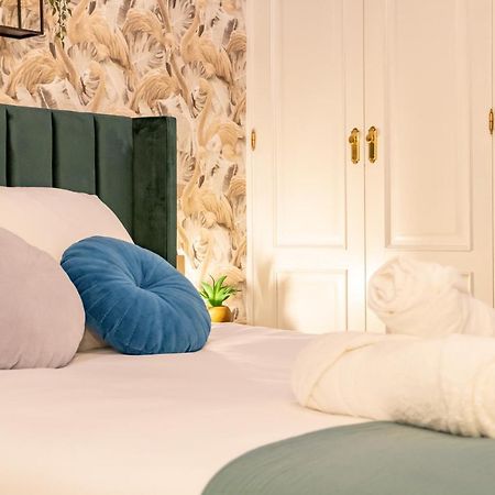 Luxury Apartment Puerta Del Sol City Center Gran Via With Ac Madrid Bagian luar foto