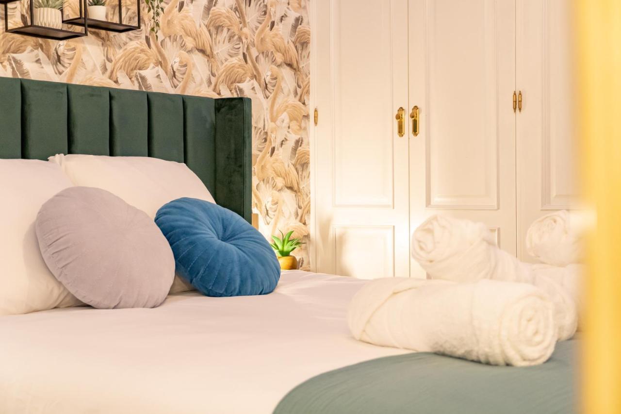 Luxury Apartment Puerta Del Sol City Center Gran Via With Ac Madrid Bagian luar foto