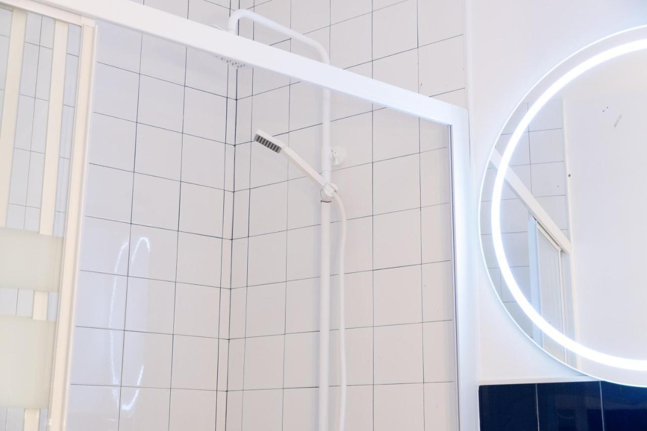 Luxury Apartment Puerta Del Sol City Center Gran Via With Ac Madrid Bagian luar foto