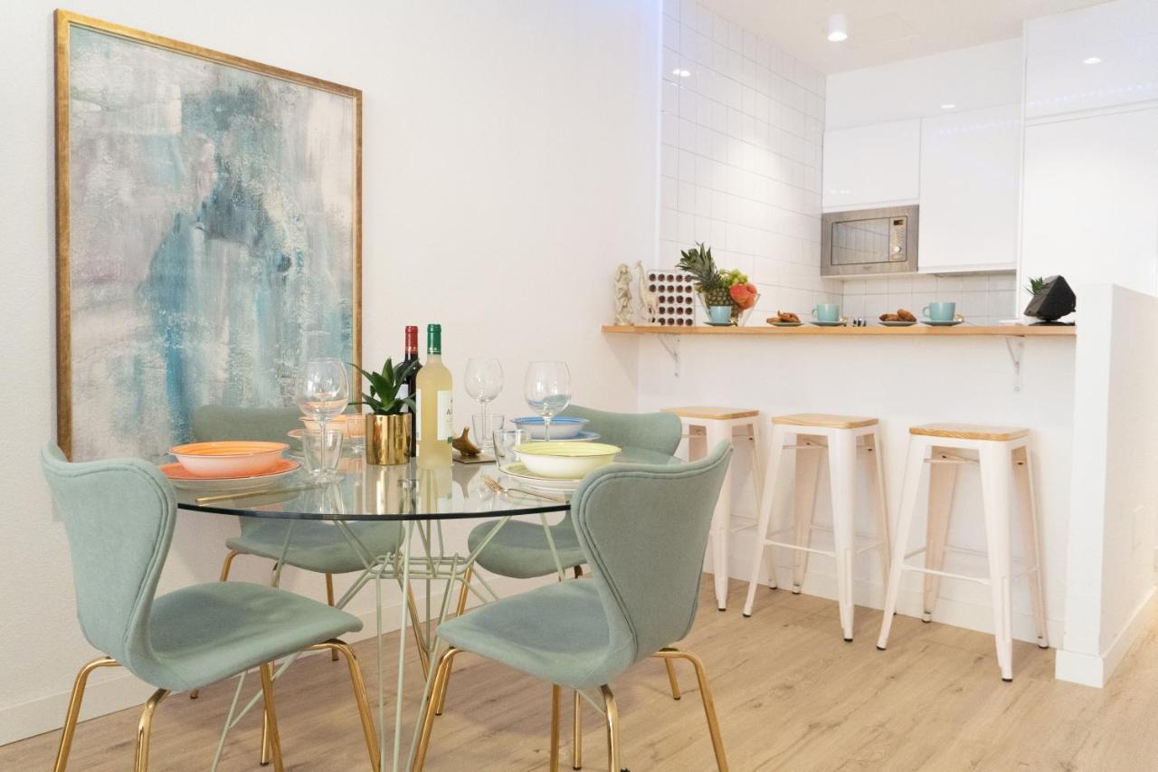 Luxury Apartment Puerta Del Sol City Center Gran Via With Ac Madrid Bagian luar foto